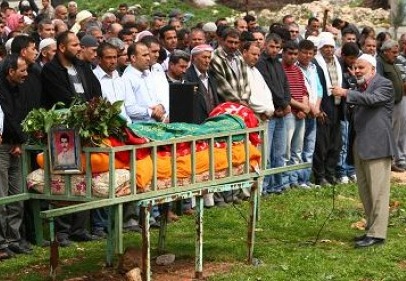 Tır şoförü öldü