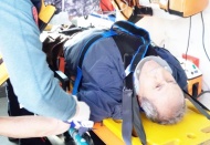 Tırın çarptığı yaya yaralandı