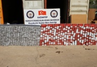 TIR’ın kaçak sigara saklanan gizli bölmesi saatler süren çaba sonunda bulundu 