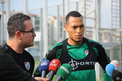 Titi: "Yabancı sınırının olmaması Türk futbolu için önemli bir fırsat"