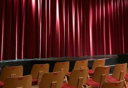 Tiyatro salonu sayısı yüzde 44,sinema salonu sayısı yüzde 11 azaldı
