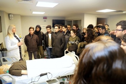 TOBB Fen Lisesi 12’nci sınıf öğrencileri SANKO Üniversitesi’ni ziyaret etti