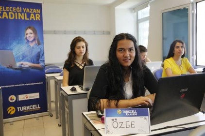 TOBB ve Turkcell desteğiyle kod yazmayı öğrendiler, şimdi projeleriyle yarışıyorlar