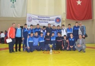 TOHM sporcuları sildi süpürdü