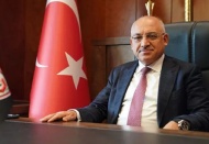 Tolga Şardan, Büyükekşi’yi yazı: "Mor beyin"den çıkan, bağışları ve bağlantıları tartışılan TFF Başkanı