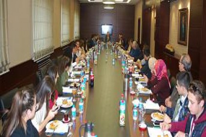 Topçuoğlu, öğrencilere başarının altın kurallarını anlattı
