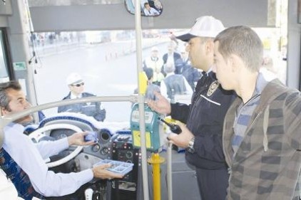Toplu taşıma araçları denetlendi