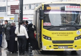 Toplu taşımada öğrenciye zam yok