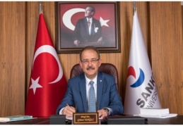 Toplumların kalkınmasında en büyük güçlerden biri kadındır