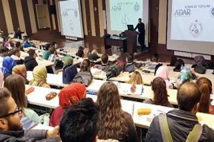 Toplumun her kesimine dokunan ve tüm kılcal damarlarında olan bir meslek