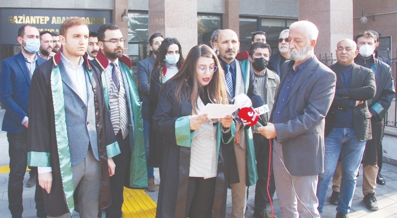 Toplumun muhalif olan bütün sesleri susturulmaya çalışılıyor