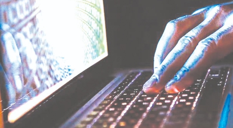 Toplumun yüzde 65’i olası siber risklere karşı kendini güvende hissetmiyor