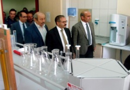 Toprak Analizi Uygulama ve Araştırma Laboratuvarı açıldı