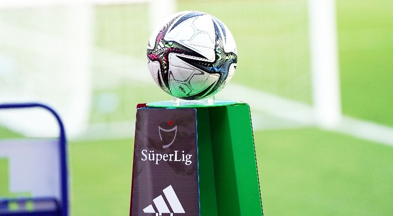 Trabzonspor-Gaziantep FK maçı pazartesi oynanacak