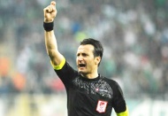 Trabzonspor-Gaziantep FK maçını Suat Arslanboğa yönetecek