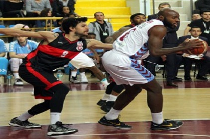 Trabzonspor MP: 86 - Gaziantep Basketbol: 70