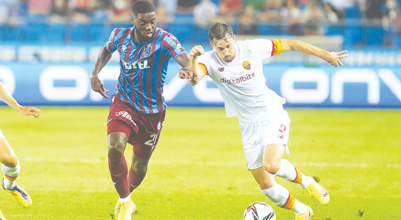 Trabzonspor, UEFA Konferans Ligi'nde Roma'ya 2-1 yenildi