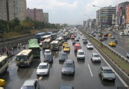 Trafiğe kaydı yapılan araç sayısı yüzde 22 geriledi