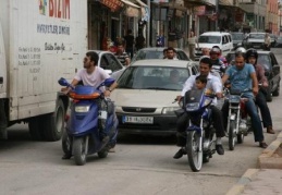 Trafiğe kayıtlı araç sayısı 22 bin 164 adet arttı