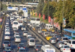 Trafiğe kayıtlı araç sayısı 20 milyon 643 bin 246 oldu