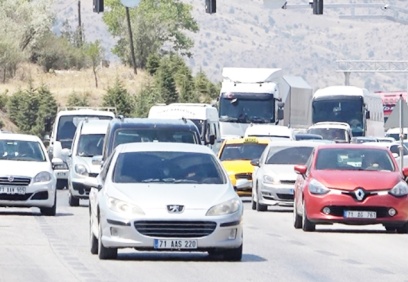 Trafik kazaları son 5 yılda yüzde 27 azaldı