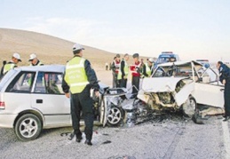 Trafik kazası mağdurlarının başında çocuklar geliyor