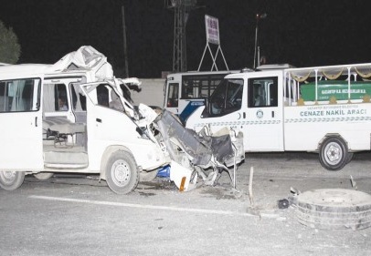 Trafik kazasında 1 kişi öldü, 1 kişi yaralandı 