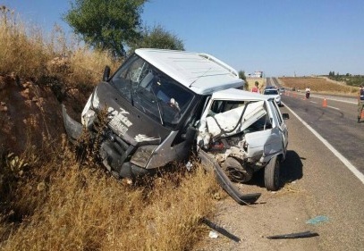 Trafik kazasında 9 kişi yaralandı 