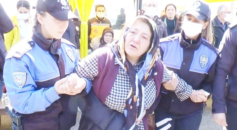 Trafik kazasında hayatını kaybeden polis ve eşi törenle memleketlerine uğurlandı