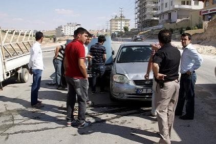 Trafik kazasında iki kişi yaralandı 