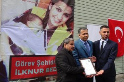 Trafik kazasındaki yaralılara müdahale ederken ölmüştü