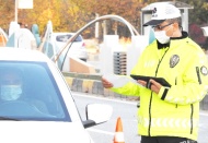 Trafik kurallarına uymayan 580 sürücüye ceza kesildi