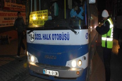 Trafik polisleri halk otobüslerine göz açtırmıyor 