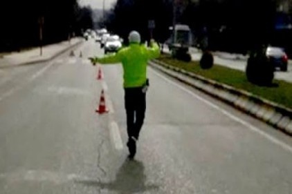 Trafik polislerinin sürücülere yönelik denetimleri sürüyor 