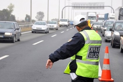 Trafik sigortası yüzde 32&#8217;lik oranla ilk sırada