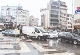 Trafik sorununa geçici değil kalıcı bir çözüm bulunmalı
