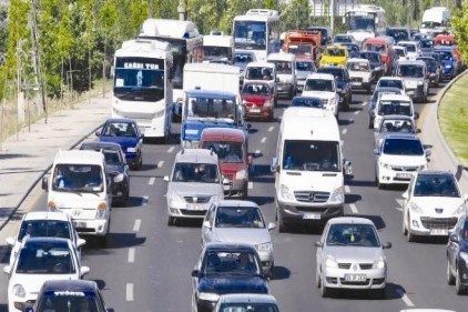 Trafikteki araç sayısı Ekim&#039;de arttı