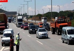 Trafikteki araçların yarısı yaşlı