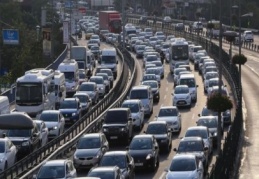 Trafikteki araçların yüzde 87.4’ü beyaz, gri ve siyah