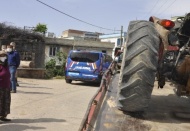 Traktör sahibi yaşlı kadının hırsızlara bedduası güldürdü