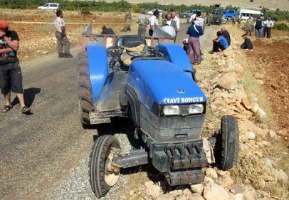 Traktörden düşen çocuk hayatını kaybetti 