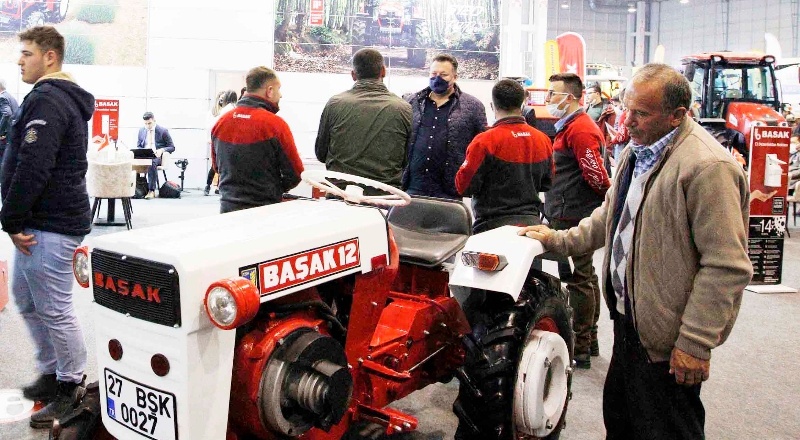 Traktörlerimizi yüzde 100 yerli sermayeyle üretiyoruz