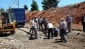 Tren hattında patlatılan bombanın oluşturduğu hasar giderilmeye çalışılıyor