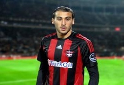 Tribünde Cenk Tosun pazarlığı...