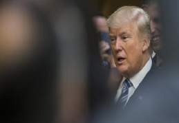 Trump, kendi vakfını kapatma kararı aldı