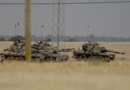 TSK zırhlıları Çobanbey'e girdi
