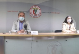 TTB: Tek gündem COVID-19 olmalı