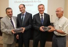 TÜBİTAK’ın araştırmacılara sunduğu müthiş fırsatlar tanıtıldı