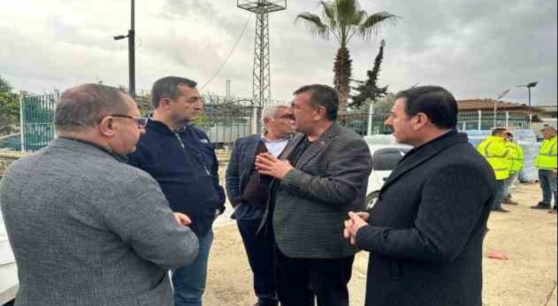 TÜDKİYEB Genel Başkanı Nihat Çelik afet bölgesinde incelemelerde bulundu