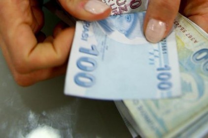 TÜİK: Asgari ücret en az bin 841 lira olmalı